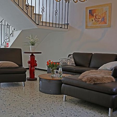 Hotel In Der Strassen Solingen Dış mekan fotoğraf
